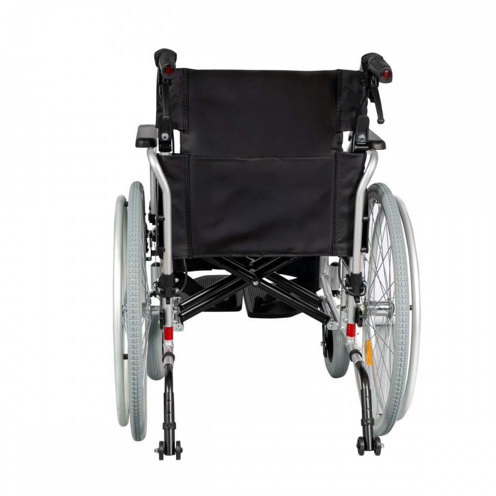Πτυσσόμενο Αναπηρικό Αμαξίδιο Αλουμινίου ALU IV "Lion" 3 Θέσεων Ύψους Καθίσματος. Πλάτος Καθίσματος 45cm. Ασημί. 0810806. Πτυσσόμενο Αναπηρικό Αμαξίδιο Αλουμινίου ALU IV "Lion" 3 Θέσεων Ύψους Καθίσματος. Πλάτος Καθίσματος 45cm. Ασημί. 0810806.