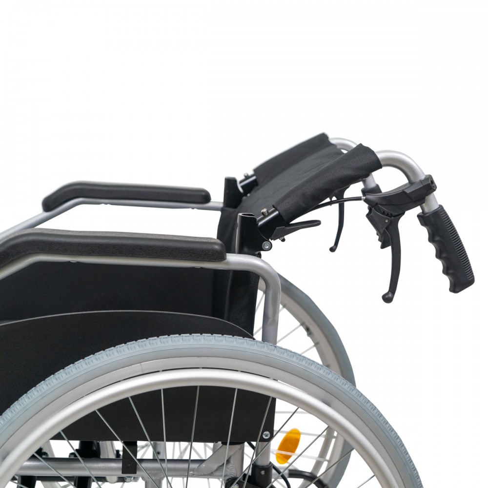 Πτυσσόμενο Αναπηρικό Αμαξίδιο Αλουμινίου ALU IV "Lion" 3 Θέσεων Ύψους Καθίσματος. Πλάτος Καθίσματος 45cm. Ασημί. 0810806. Πτυσσόμενο Αναπηρικό Αμαξίδιο Αλουμινίου ALU IV "Lion" 3 Θέσεων Ύψους Καθίσματος. Πλάτος Καθίσματος 45cm. Ασημί. 0810806.