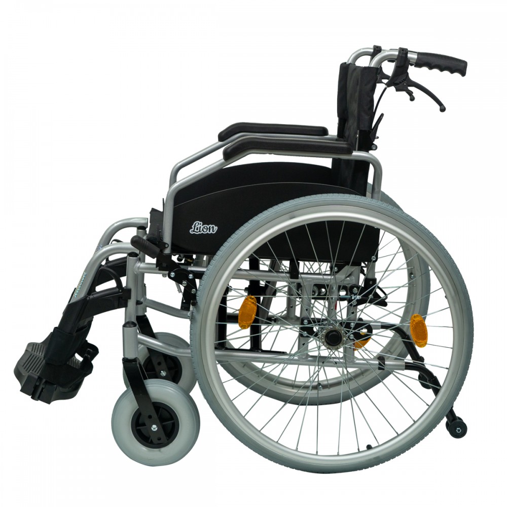 Πτυσσόμενο Αναπηρικό Αμαξίδιο Αλουμινίου ALU IV "Lion" 3 Θέσεων Ύψους Καθίσματος. Πλάτος Καθίσματος 45cm. Ασημί. 0810806. Πτυσσόμενο Αναπηρικό Αμαξίδιο Αλουμινίου ALU IV "Lion" 3 Θέσεων Ύψους Καθίσματος. Πλάτος Καθίσματος 45cm. Ασημί. 0810806.