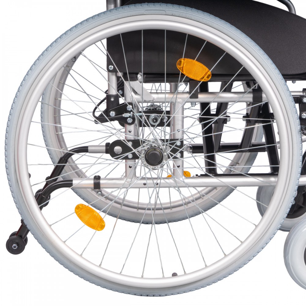 Πτυσσόμενο Αναπηρικό Αμαξίδιο Αλουμινίου ALU IV "Lion" 3 Θέσεων Ύψους Καθίσματος. Πλάτος Καθίσματος 45cm. Ασημί. 0810806. Πτυσσόμενο Αναπηρικό Αμαξίδιο Αλουμινίου ALU IV "Lion" 3 Θέσεων Ύψους Καθίσματος. Πλάτος Καθίσματος 45cm. Ασημί. 0810806.