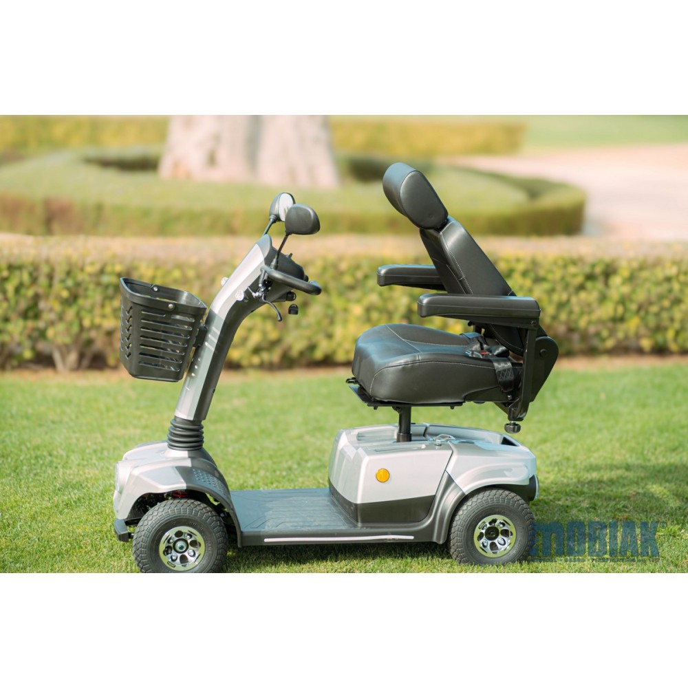 Αμαξίδιο Τύπου Scooter ARES με Αναπαυτικό Περιστρεφόμενο Κάθισμα-Πολυθρόνα. Ασημί. 0811820. Αμαξίδιο Τύπου Scooter ARES με Αναπαυτικό Περιστρεφόμενο Κάθισμα-Πολυθρόνα. Ασημί. 0811820.