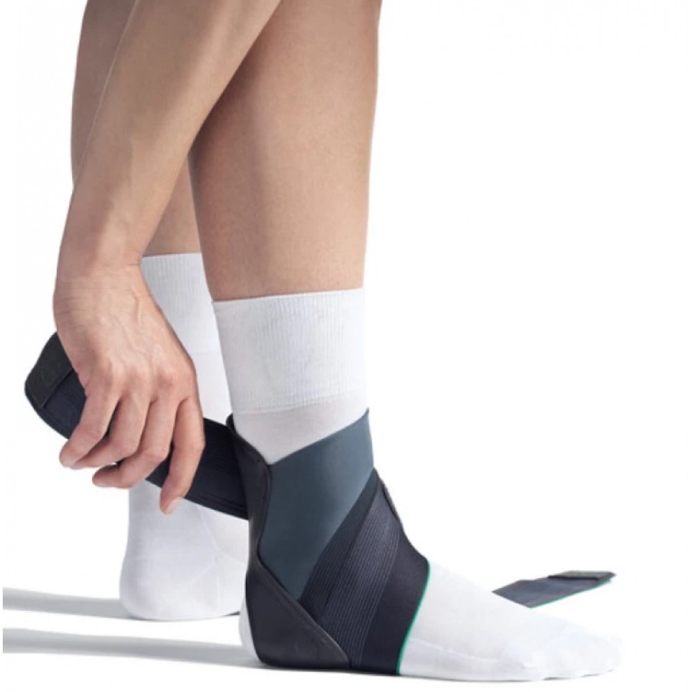 Push Med Aequi Flex Νάρθηκας Αστραγάλου με Έσω Άκαμπτο Κέλυφος και Ιμάντα Σταθεροποίησης. Δεξιός. 2.20.3. 