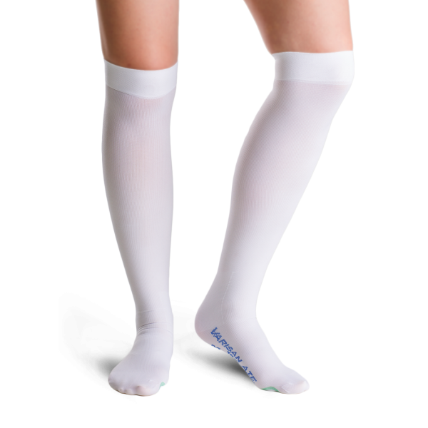 Αντιθρομβωτικές Κάλτσες Κάτω Γόνατος Varisan AntiThromboEmbolic. Ανδρικές-Γυναικείες με Οπή Εξέτασης. 15-20mm Hg. Λευκό. 2040K.  Αντιθρομβωτικές Κάλτσες Κάτω Γόνατος Varisan AntiThromboEmbolic. Ανδρικές-Γυναικείες με Οπή Εξέτασης. 15-20mm Hg. Λευκό. 2040K.