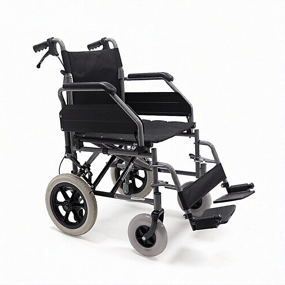 Αναπηρικό Αμαξίδιο Μεταφοράς "MULTI-XTR". Τροχοί 12". Πλάτος Καθίσματος 46cm. 09-2-011. 