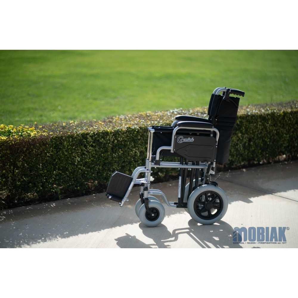 Aναπηρικό Αμαξίδιο Μονής Σταυρωτής Μπάρας Στήριξης GEMINI με Σπαστή Πλάτη, Κάθισμα Πλάτους 40cm & Οπίσθιο Τροχό 12". Ασημί. 0811307.