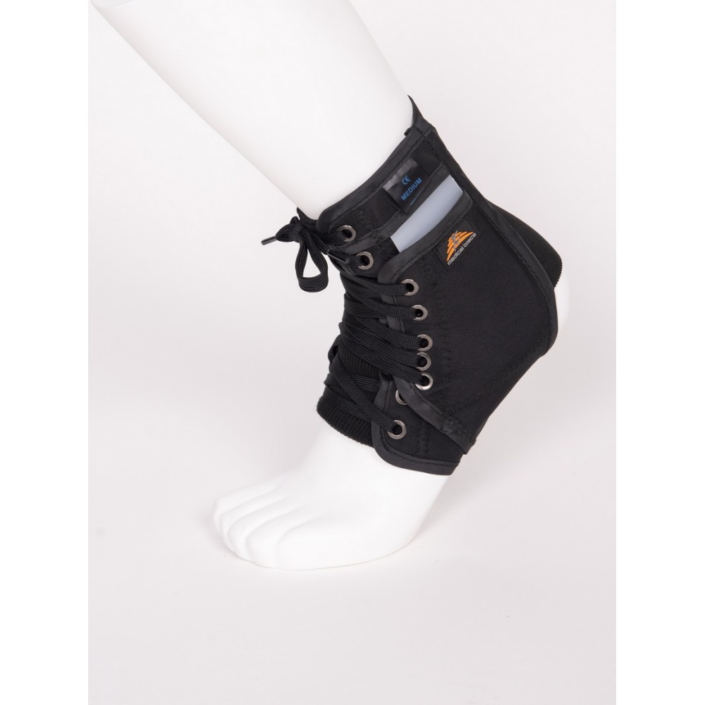 Υφασμάτινη Επιστραγαλίδα με Κορδόνια MB.6905 LACE FIT. Αμφιδέξια. Μαύρο. Υφασμάτινη Επιστραγαλίδα με Κορδόνια MB.6905 LACE FIT. Αμφιδέξια. Μαύρο.