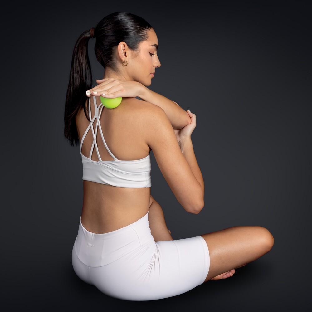 Μπαλάκια Μασάζ AMILA Massage Ball. Διάμετρος 6,4cm. Πράσινο Μαλακό - Μαύρο Σκληρό. Σετ 2 Τεμαχίων. 48237. 