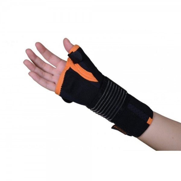 Νάρθηκας Ακινητοποίησης Πηχεοκαρπικός με Αντίχειρα ARMOR ARH21R. Δεξιός. Μαύρο.  Νάρθηκας Ακινητοποίησης Πηχεοκαρπικός με Αντίχειρα ARMOR ARH21R. Δεξιός. Μαύρο.